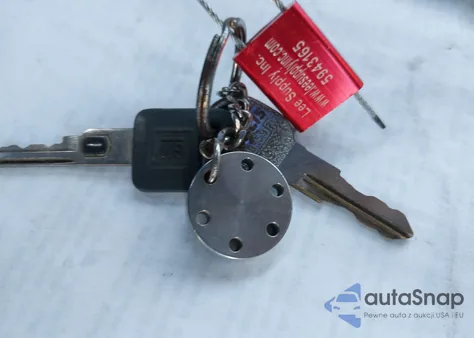 1989 Cadillac Allante из США, поврежденный, VIN 1G6VR3188KU103067